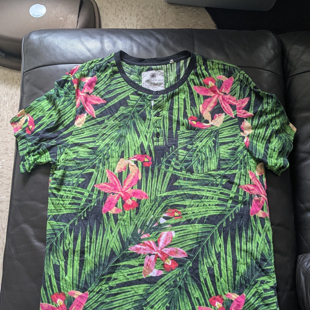 On the Byas Green and Pink Floral Short Sleeve Tee